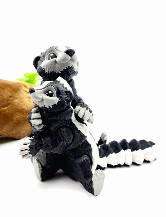 3D printed articulated Racoon fidget, sensory, desktop toy.