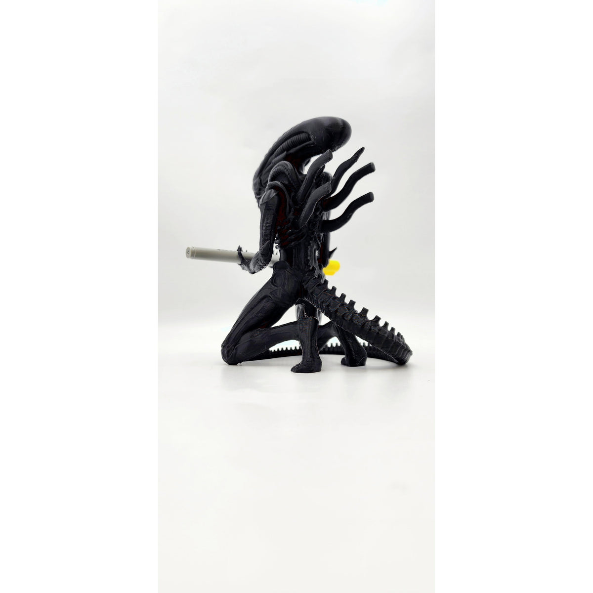 Alien Creature 3D printed pen holder, view 9