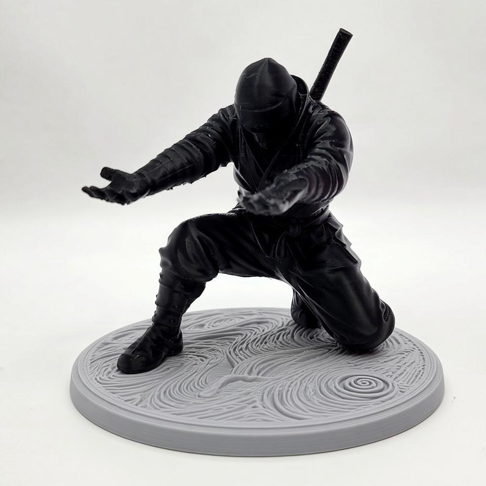 Kneeling Warrior 3D printed pen holder, view 9