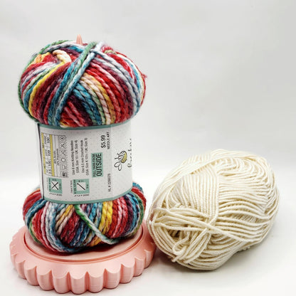 Rota Yarn Spinner - 3D Printed Scalloped Yarn Holder for Smooth Crochet & Knitting