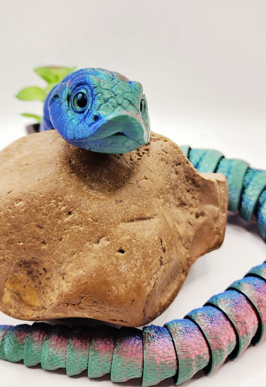 3D printed articulated hognose snake fidget toy.