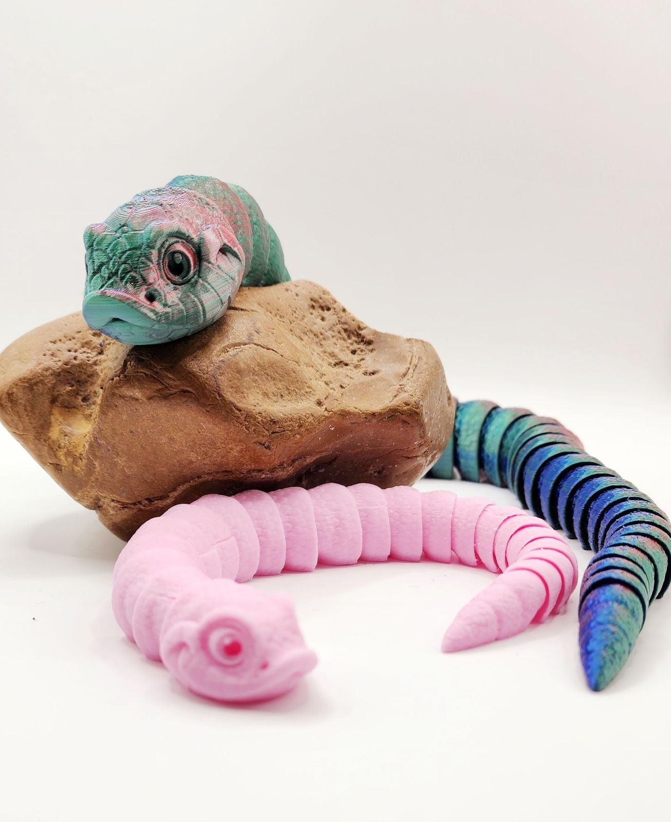 3D printed articulated hognose snake fidget toy.