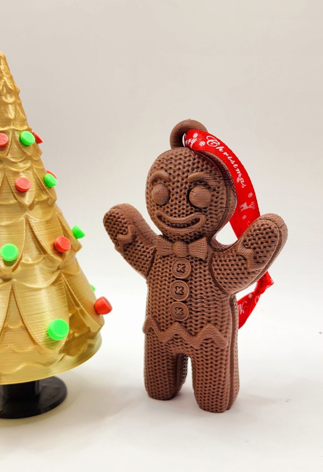 3D printed gingerbread man Christmas ornament, desktop decoration.
