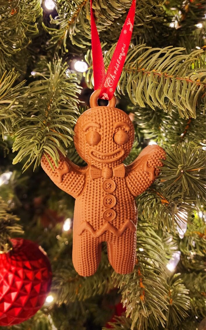 3D printed gingerbread man Christmas ornament, desktop decoration.