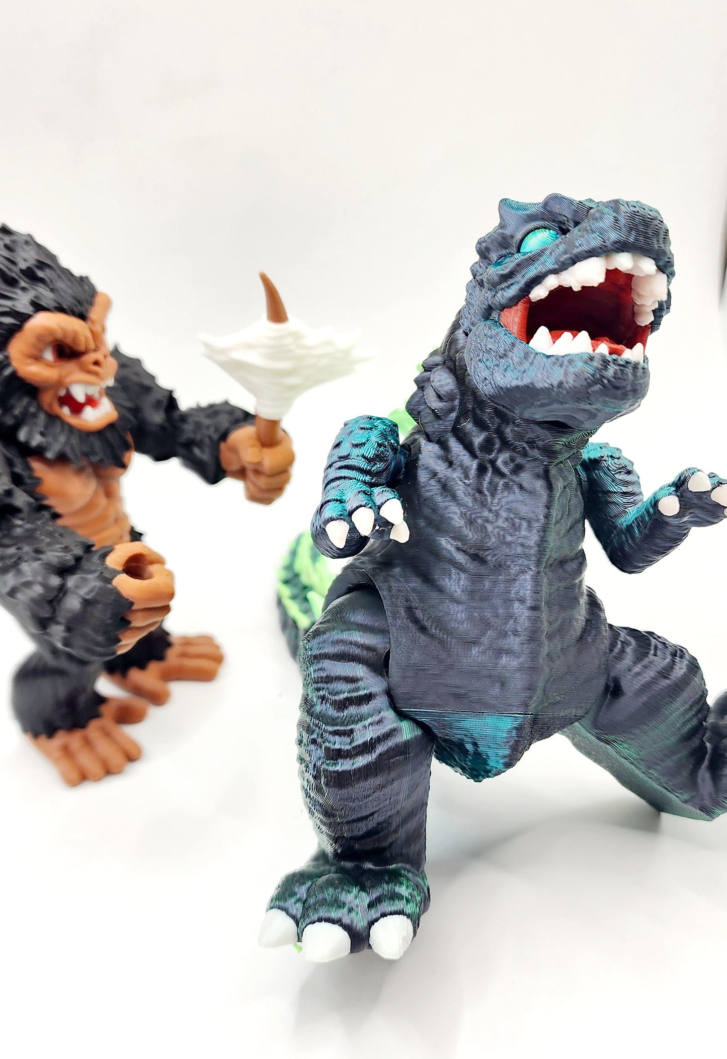 3D printed articulated King Jira fidget, sensory toy.