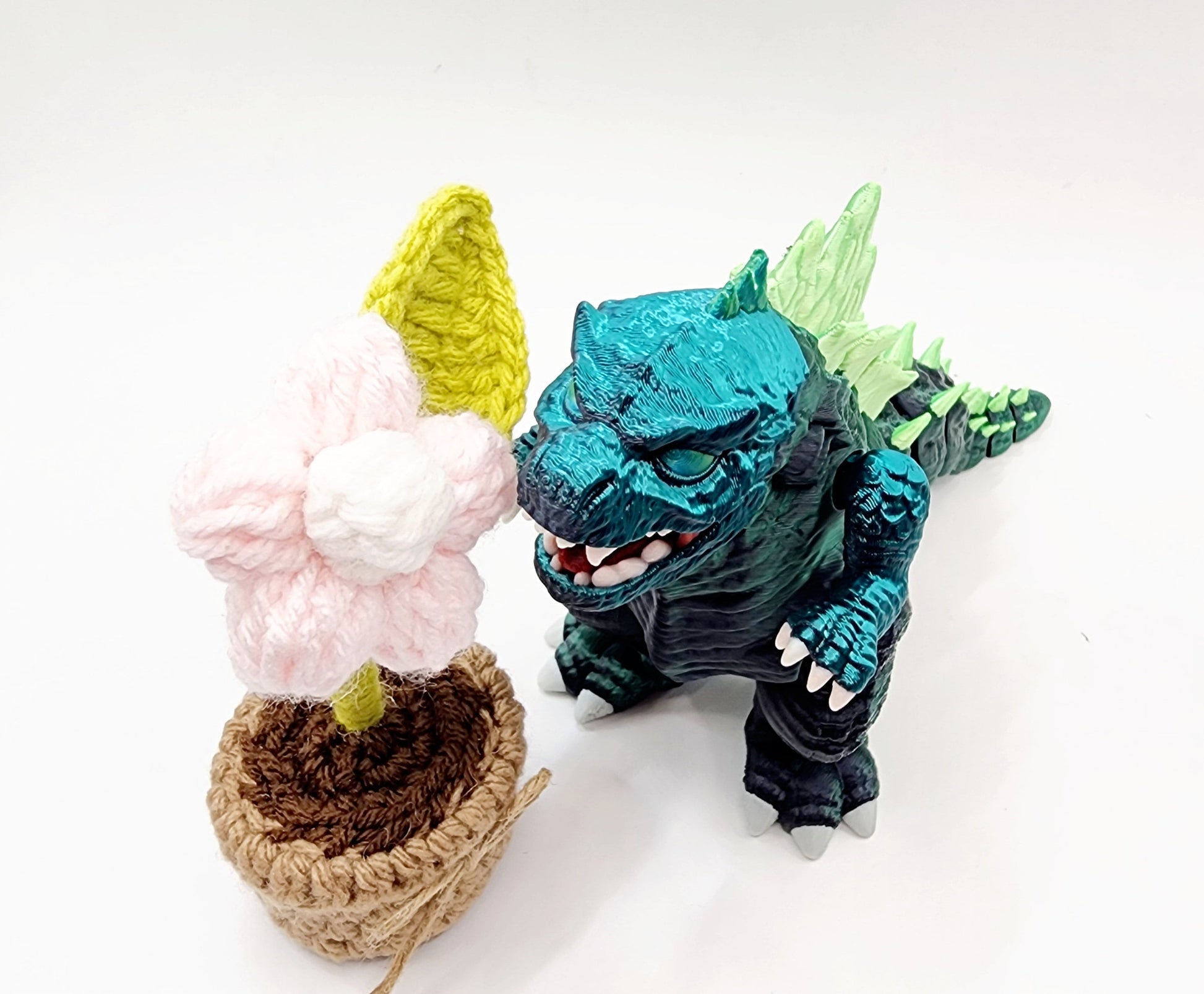 3D printed articulated King Jira fidget, sensory toy.