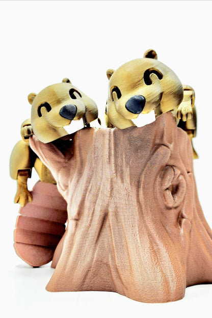 3D printed Articulated Beaver with optional Tree Stump fidget, sensory toy.