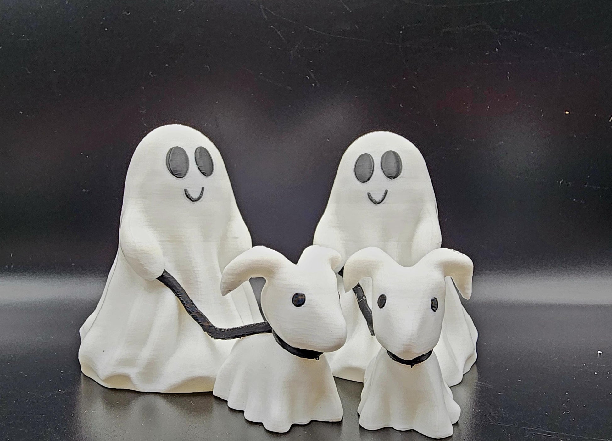 3D Printed Ghost walking dog desktop decoration.