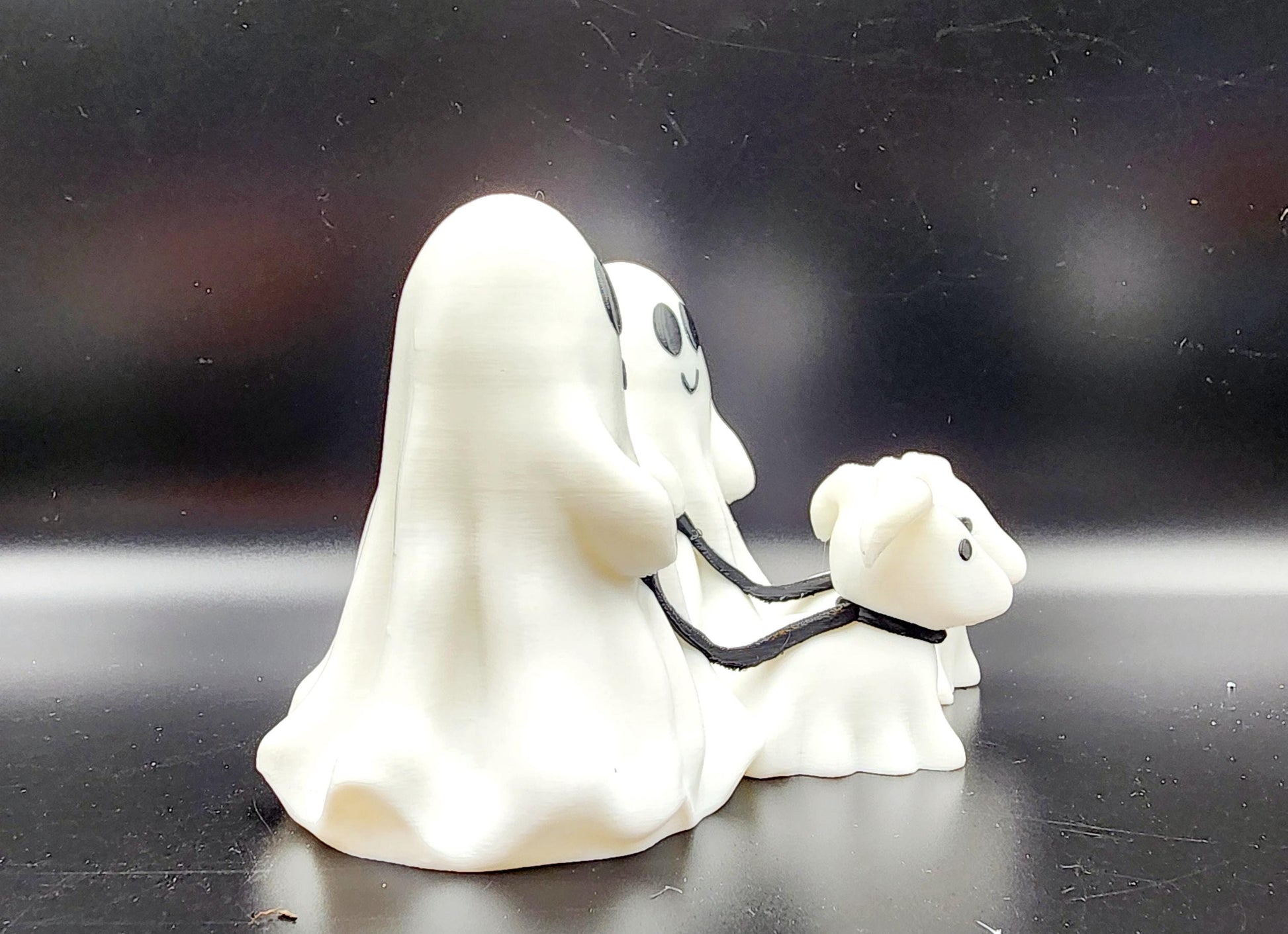 3D Printed Ghost walking dog desktop decoration.
