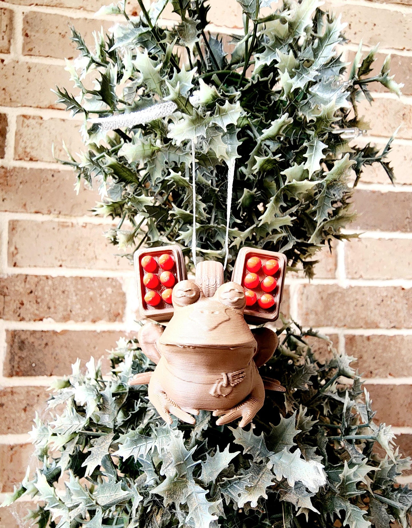 3D printed Hypno-Missile Toad Christmas Ornament, Desktop Decoration. (Mistletoe)