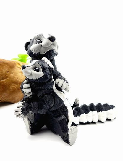3D printed articulated Racoon fidget, sensory, desktop toy.