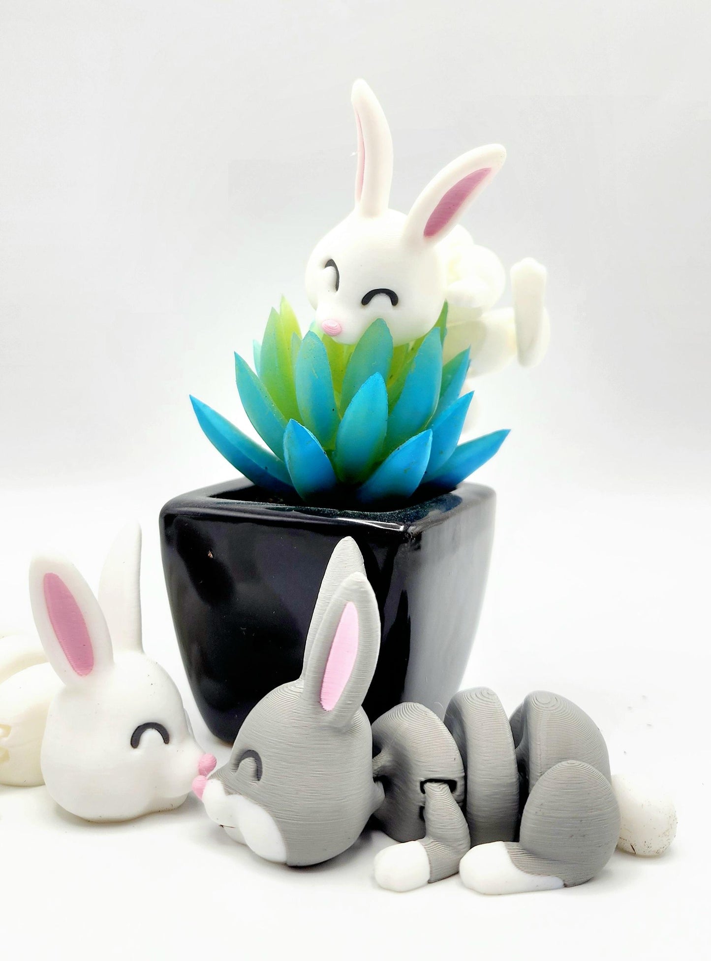 3D printed articulated Bunny Fidget Toy.