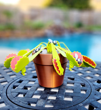 3D printed Venus fly trap decoration bag clip.