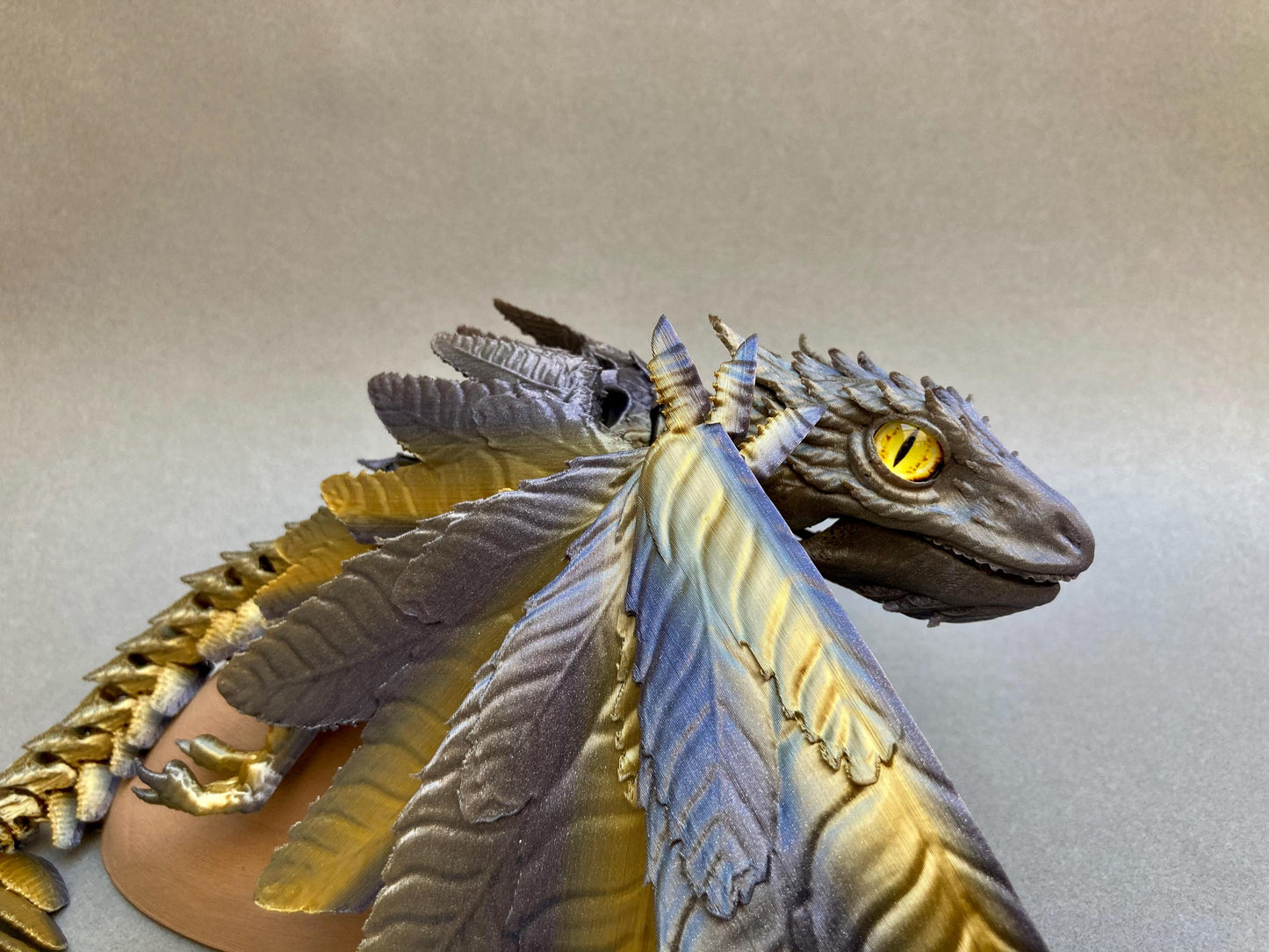 3D Printed Articulated Archaeopteryx – Poseable Dinosaur Model with Biting Jaw & Foldable Wings – Prehistoric Bird-Inspired Toy