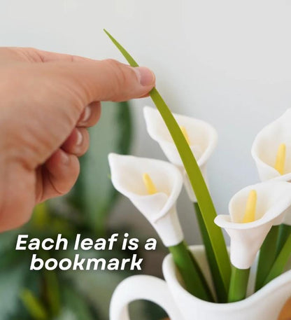 3D Printed Calla Lily Pen and Bookmark Set in Vase - Handmade Floral Desk Decor - Unique Gift for Teachers, Writers & Garden Lovers