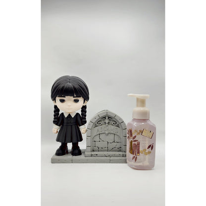 Gothic Braided 3D printed soap dispenser holder, view 8