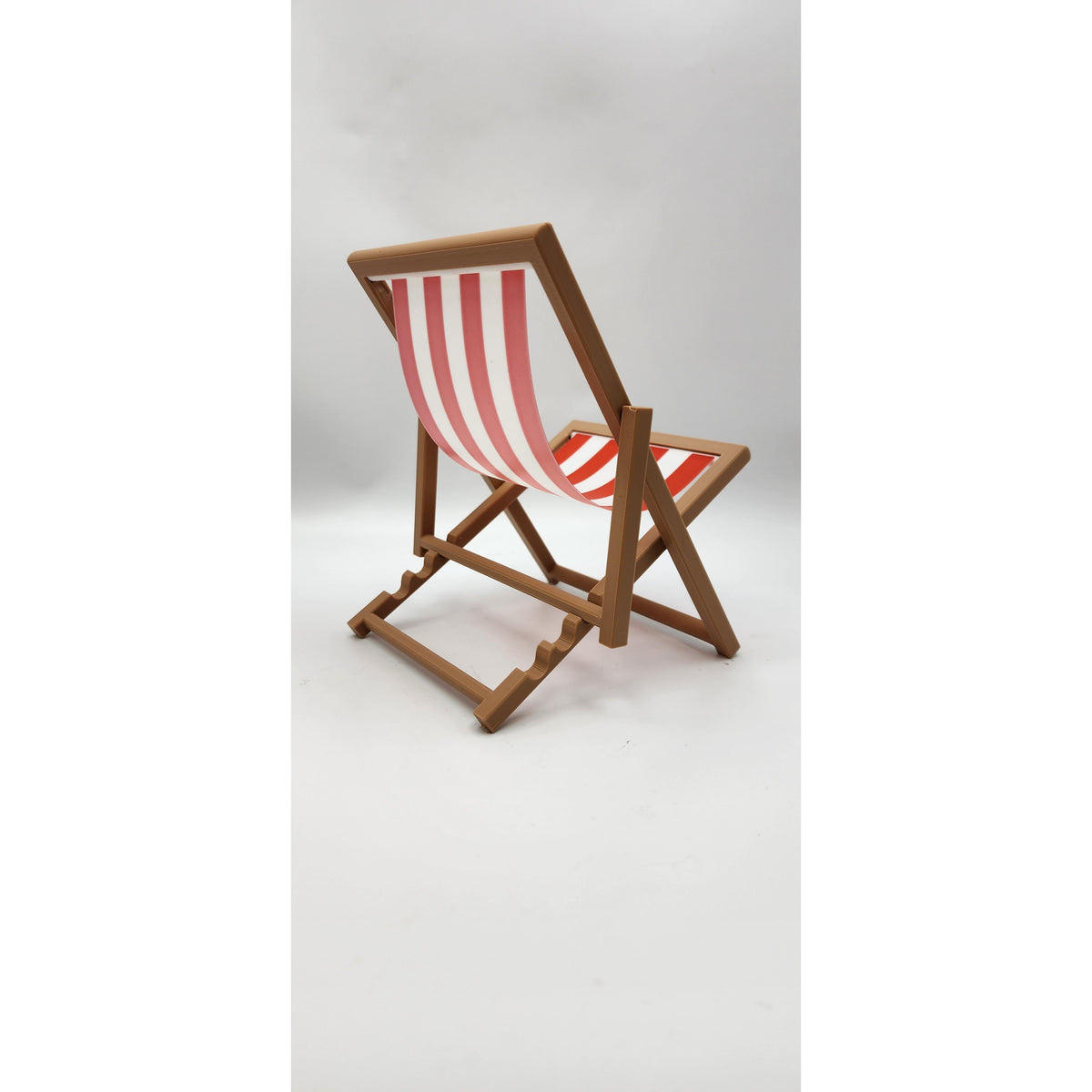 Mini Beach Chair 3D printed phone mount, view 7