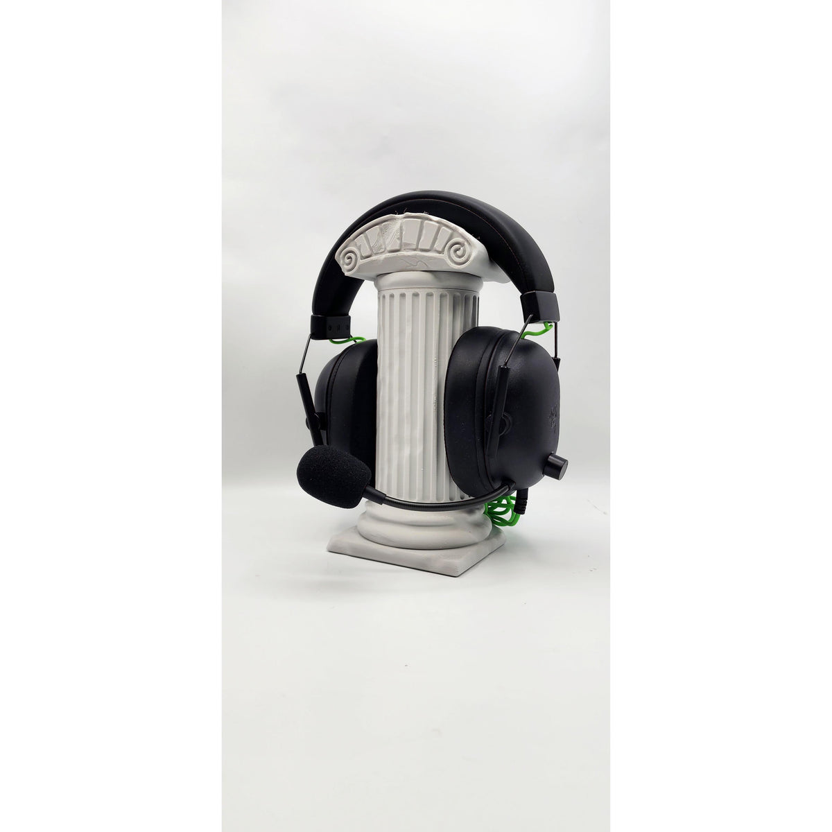 Roman Pillar 3D printed headphone stand, view 3
