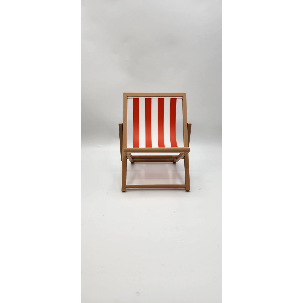 Mini Beach Chair 3D printed phone mount, view 5